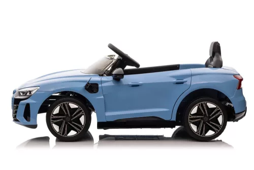 BO AUDI rs e-tron 6891 e.autó kék