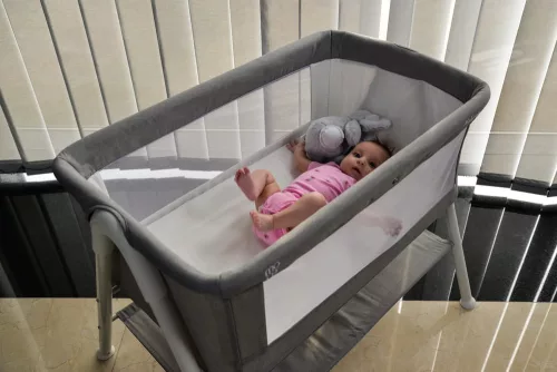 MONI Kalinihta újszülött babaágy önálló, 11 kg, 1 szint fehér láb grafit