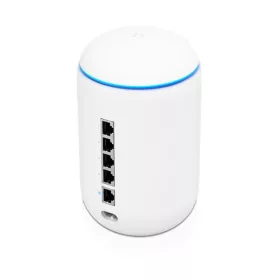  Ubiquiti UniFi Dream Machine komplett (Access Point, Switch, Tűzfal, Controller) hálózati eszköz