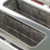 Hriankovač na 2 plátky čiernej farby TOO TO-343-BR s výkonom 850 W