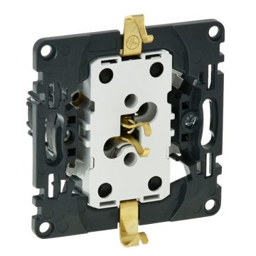   Legrand 753026 Valena InMatic gyermekvédelemmelrugós vezetékbekötéssel 2x2P+F csatlakozóaljzat