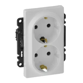   Legrand 753127 Valena Life gyermekvédelem nélkül/ fehér 2x2P+F csatlakozóaljzat