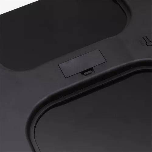 Cântar analyzer de compoziție corporală persoanele de color neagră TOO BFSC-151-B