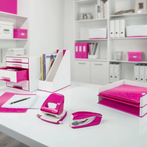 Leitz WOW Nexxt 30-Blatt-Heftgerät in Rosa