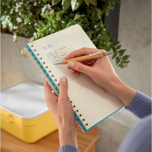 Leitz COSY Soft touch B5 nyugodt kék vonalas spirálfüzet