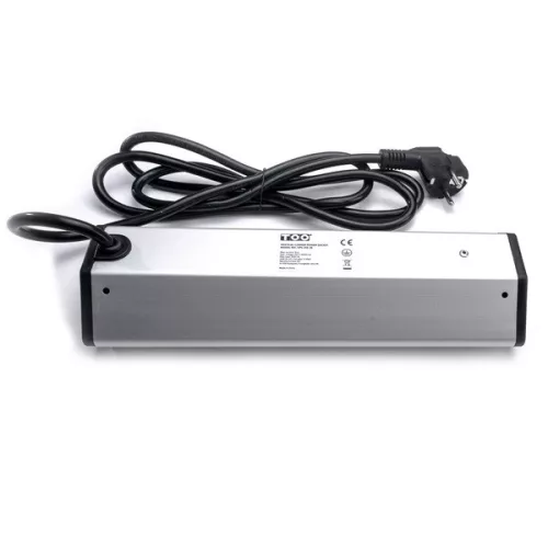 TOO VPS-315-3S IP20, 3x 2P+F, 2x USB-A, strieborná stolová predlžovačka