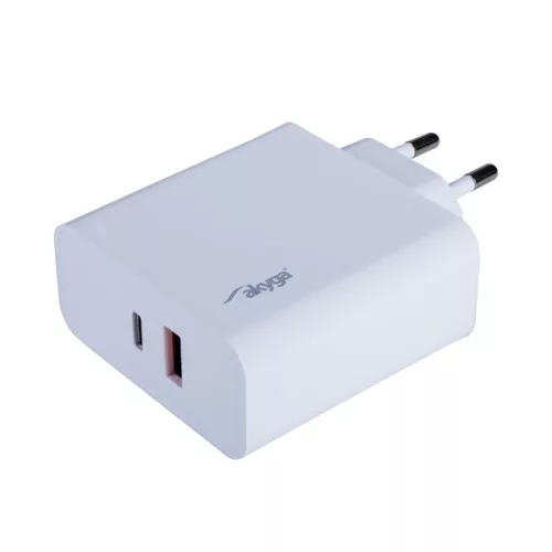 Akyga AK-CH-15 QC3.0 5-20V/3,25A/65W USB töltő