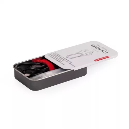 Technická sada Kikkerland CD135 v krabici