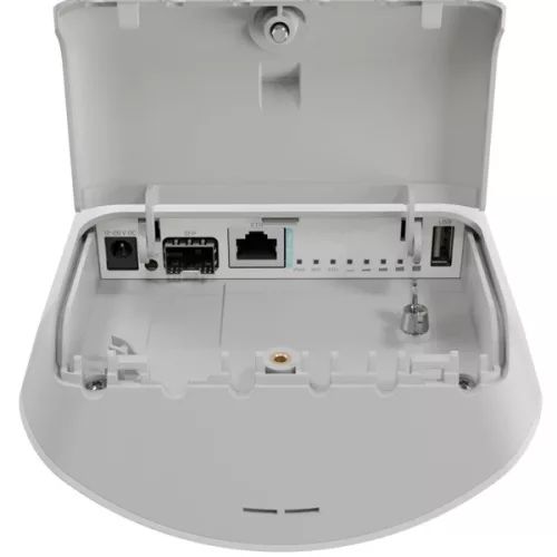 MikroTik mANTBox ax 15s Wi-Fi 6 Dual band 2.4GHz 12dBi & 5GHz 15dBi kültéri szektor antenna