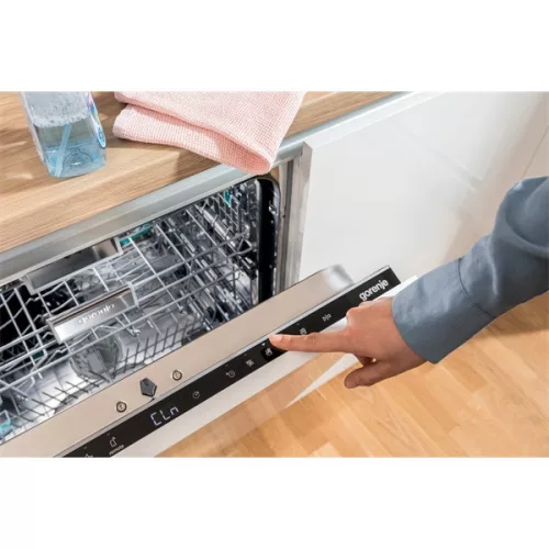 Gorenje GS642E90W biela, počet programov: 6, voľne stojaca, 13 súprav riadu