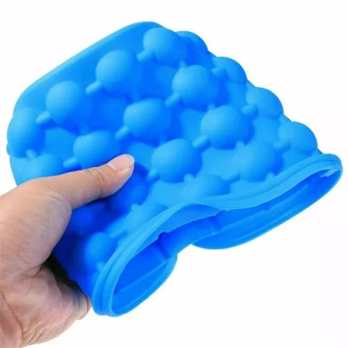Tavă pentru cuburi de gheață din silicon IRIS KT-567 cu capac