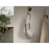 Ručný naparovač odevov Electrolux E7HS2-6UG Refine 700 sivý