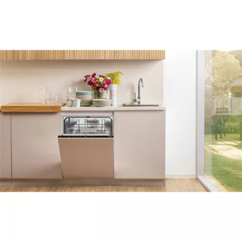 Gorenje GV642C65 počet programov: 6, vstavaná, 14-miestna umývačka riadu