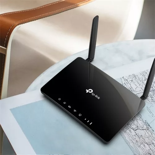 TP-Link Archer MR500 4G+ Cat6 AC1200 fekete vezeték nélküli kétsávos Gigabit router
