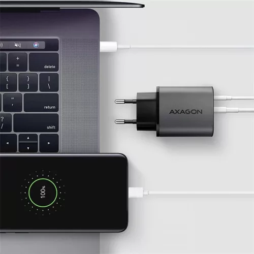 Axagon ACU-PQ67 PD3.0 & QC4+ 2× OUTPUTS, két kimenettel (USB-A + USB-C) 67WGaN hálózati töltő