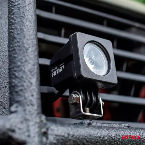 LED projektor terepjáróhoz, ATV-hez, SSV-hez, színhőmérséklet 6500K, 1000 lm, feszültség 9 - 36V, méret 50 x 50 mm