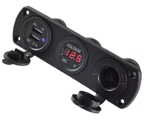 Vízálló kiegészítő aljzat terepjárókhoz, ATV-hez, SSV-hez, 12 V feszültség, 2 x USB és voltmérő