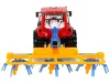 Piros traktor gereblye súrlódásos meghajtással