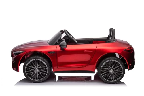 Mercedes AMG SL63 akkumulátoros autó, pirosra fényezve