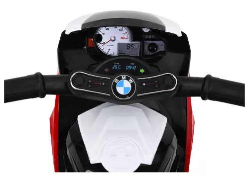 BMW S1000RR piros motorkerékpár