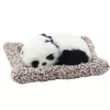 Alvó panda párnán figura szőrrel és átlátszó táskával