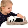 Alvó panda párnán figura szőrrel és átlátszó táskával