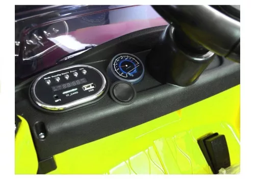 HL1638 Zöld - Elektromos kisautó