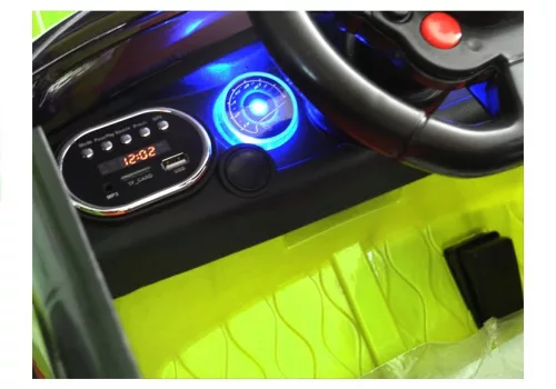 HL1638 Zöld - Elektromos kisautó
