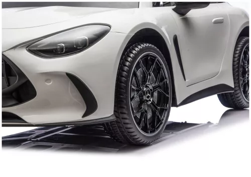 Mercedes GT63 AMG DK-GT63 24V LCD fehér akkumulátoros autó