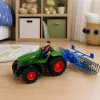 RC Zöld Traktor Úthengerrel és Farmerrel 1:24 Távirányítós