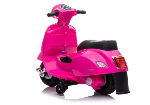 Rózsaszín elektromos roller Vespa GTS 300 Mini