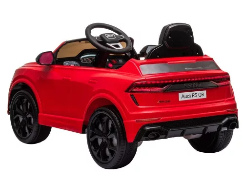 Elektromos Audi RS Q8 piros