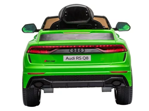 Elektromos Audi RS Q8 zöld