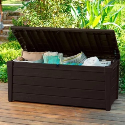 Aufbewahrungsbox aus hellem Holz