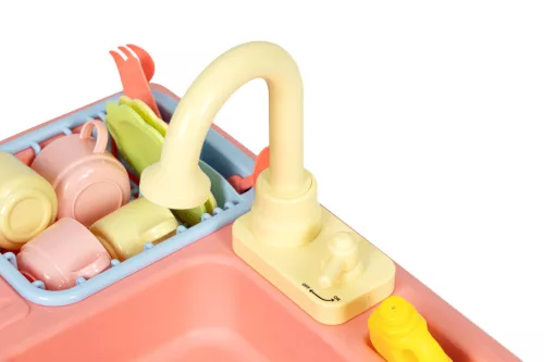 Küchenspüle mit wassergefülltem Wasserhahn, 12 zusätzliche Kinderspielzeuge