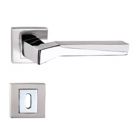   quadratischer Rosettengriff aus verchromtem, satiniertem Nickel (BB-Griff)
