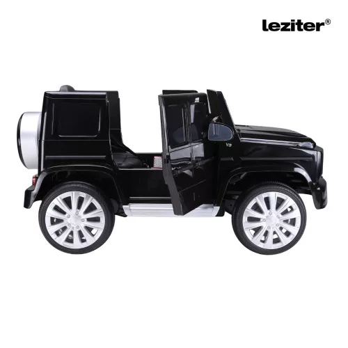 Električni automobil Mercedes Benz G500 crne boje