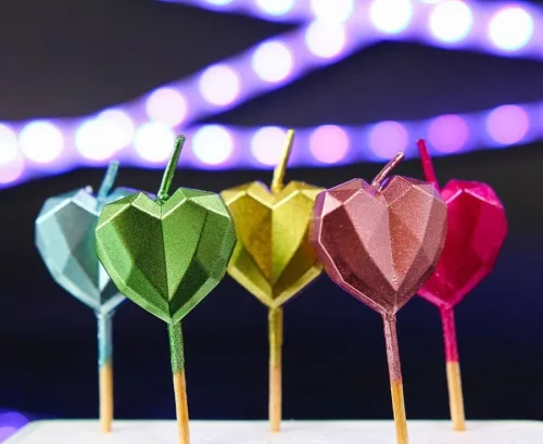 Herzförmige, metallische Herz-Kuchenkerze, 5er-Set