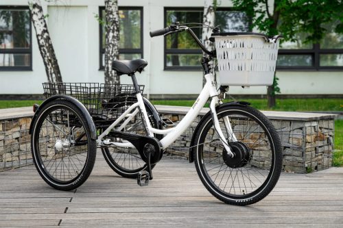 Leader Fox elektromos háromkerekű kerékpár BORMIO, 2025-ös modell, 518 Wh, fehér