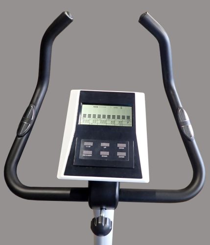 Acra BC84E szobabicikli ergonometrikus, progamozható