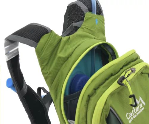 Cattara GreenW 10 l  hátizsák + 2 l ivótasak