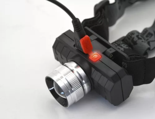 Cattara SCORPION 90lm ZOOM újratölthető LED-es fejlámpa