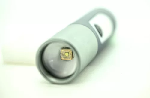 Cattara LED zseblámpa 750lm FLASH