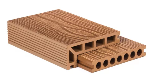 G21 kültéri burkolólap 2,5 x 14,8 x 400 cm, Light Wood kerek lyukakkal, WPC