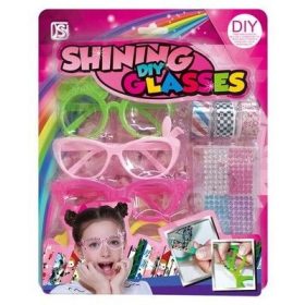 Divatos szett szemüveggel