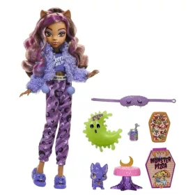Păpușa Monster High Creepover Party, Clawdeen