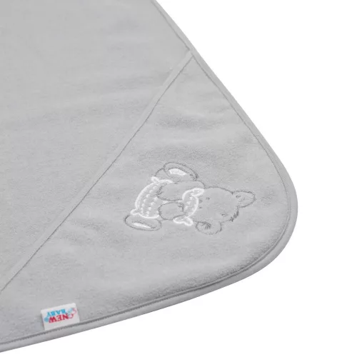 Gyermek frottír törölköző hímzéssel és kapucnival New Baby 100x100 szürke maci