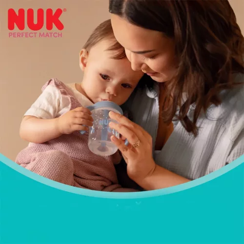 NUK Perfect Match Trinkflasche 150 ml, mit Silikonsauger und Temperaturregulierung, beleuchtet